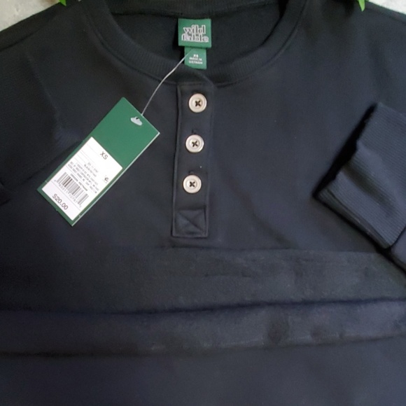 NWT Wild Fable Cropped Sweatshirt With Buttons XS - Picture 5 of 5